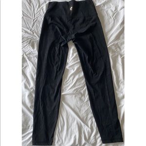 ZYIA Black Battleship Camo Luxe Hi-Rise 7/8 24” Leggings